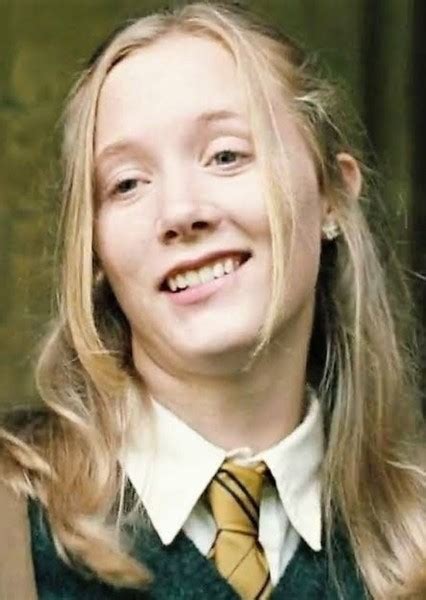 Charlotte Skeoch: Hannah Hufflepuff